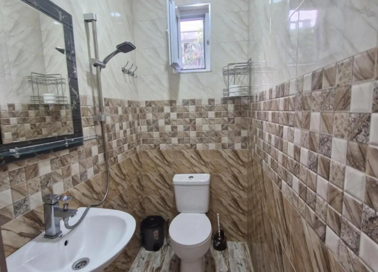 Green Paradise Batumi Guest house